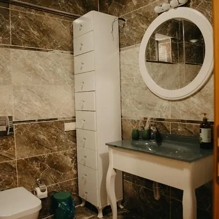 House With Private Pool And Garden In * Sapanca